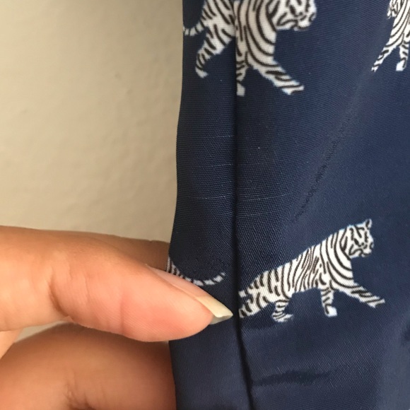 Elkin Tiger Crop Top - Picture 6 of 6